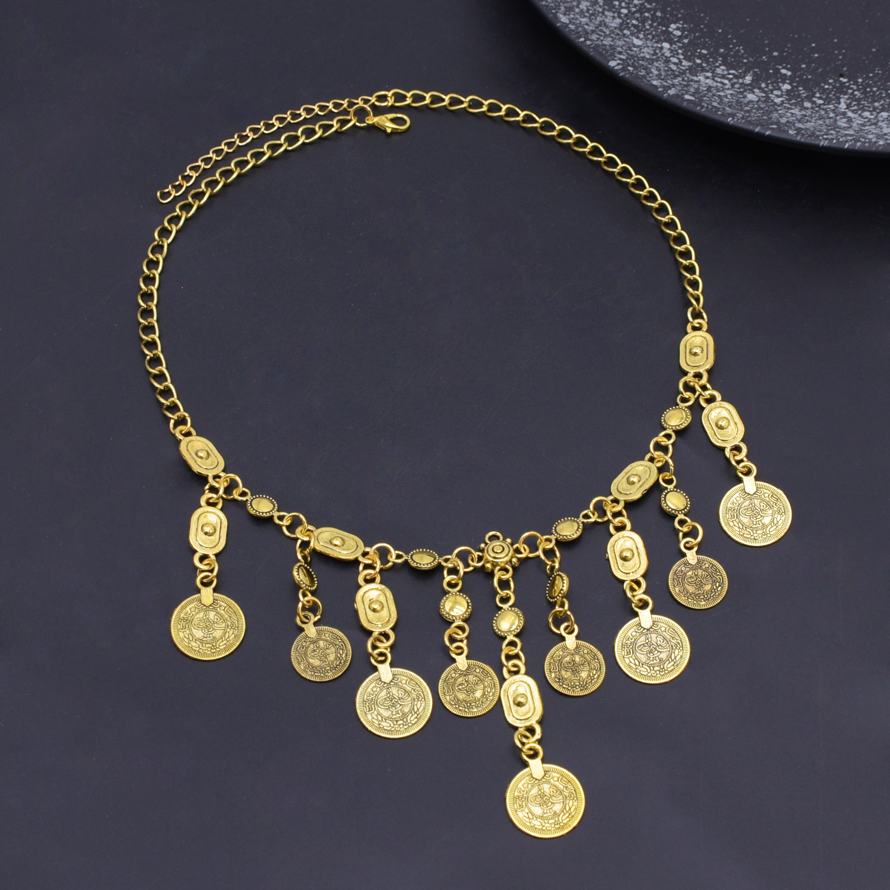 Collier pendentif pièce de mon - Ethnic Fashion Co In avis et prix